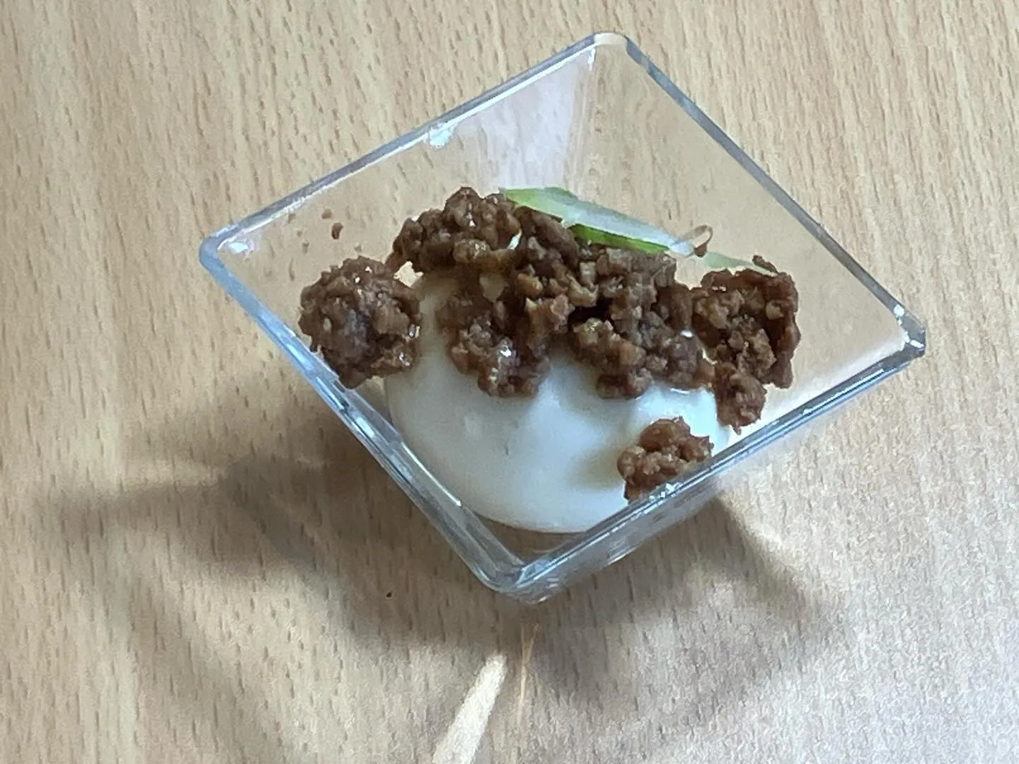 とりあえずの一品！半熟玉子そぼろかけ】