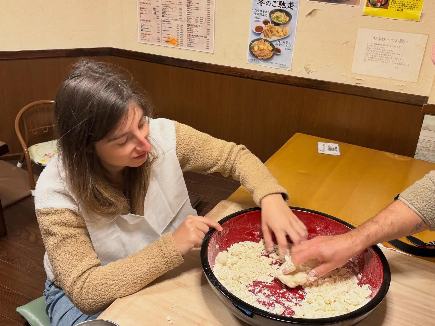 【奈良・新大宮|うどん職人和製麺所】フランスからのご夫婦が“...